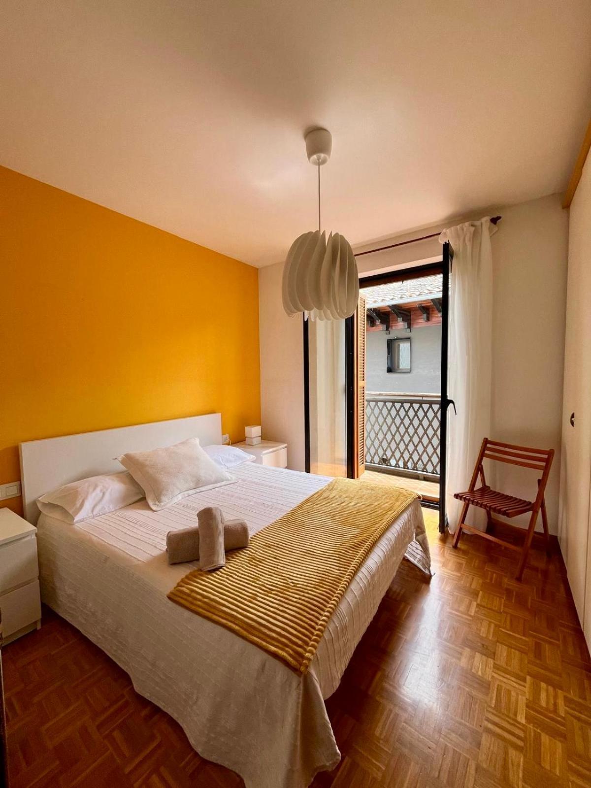 Encantador Apartamento En Estella-Lizarra Esterno foto